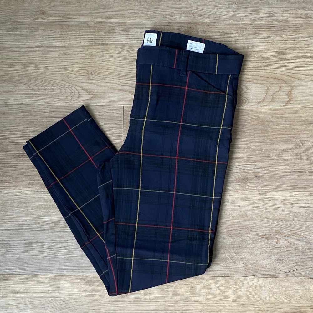 GAP signature skinny pants
